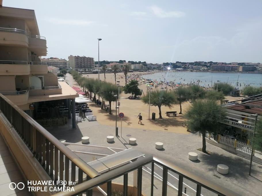 Riells Mar Apartamento L' Escala Exterior foto